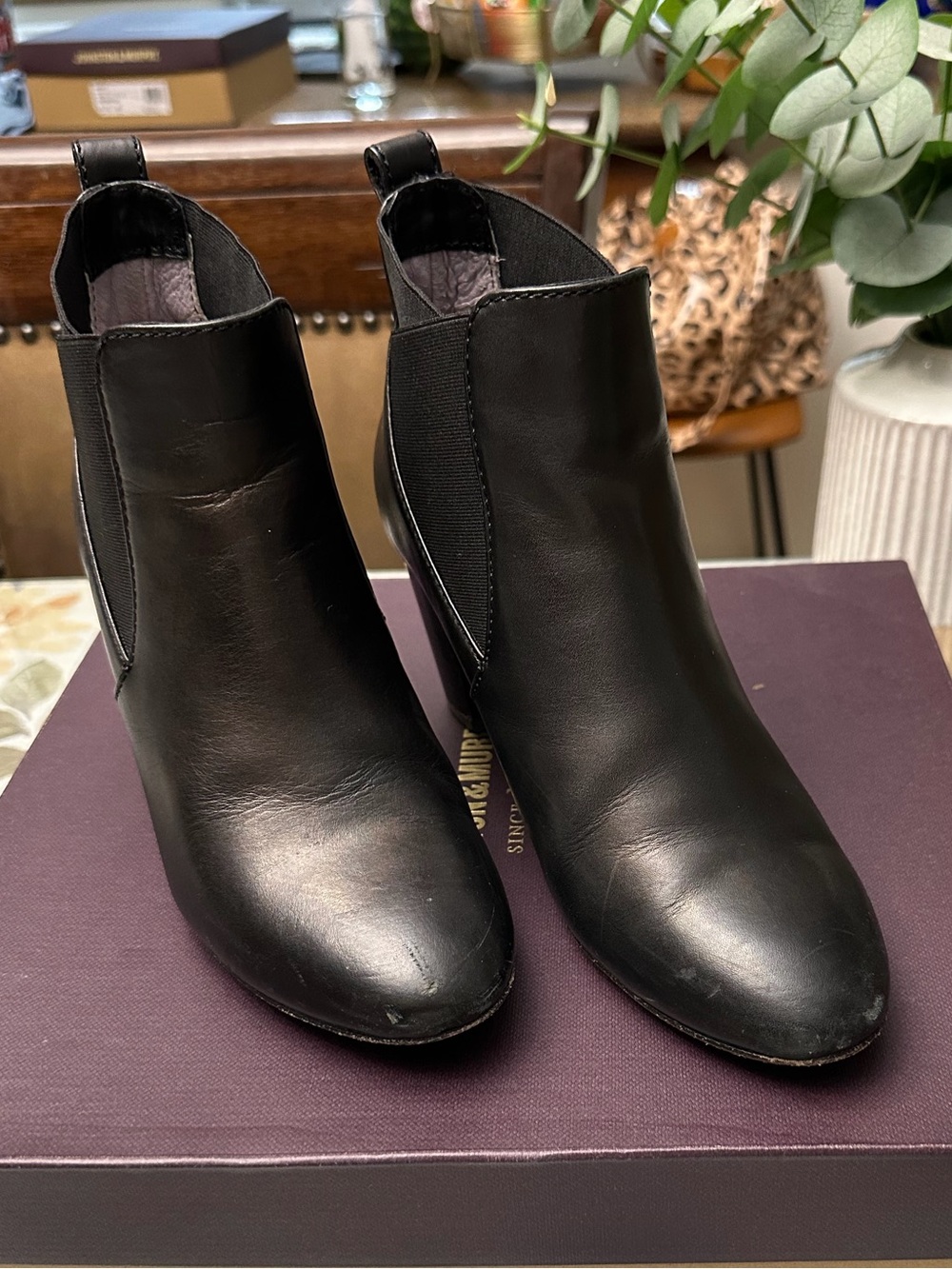 Johnston & Murphy Leather Booties